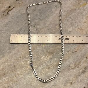 Stainless Steel Cuban Link chain. 7MM W 28 L new nice chain men women